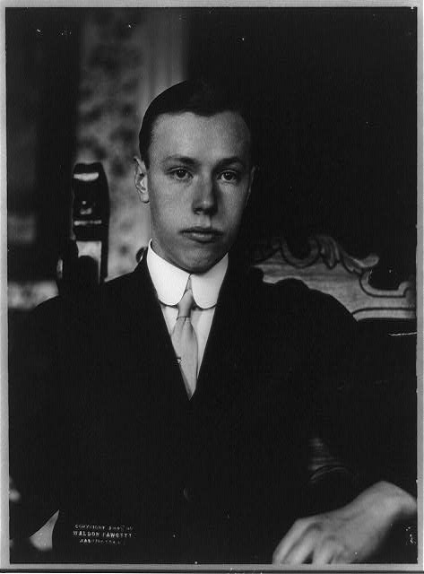Robert Alphonso Taft, half-length portrait, facing right